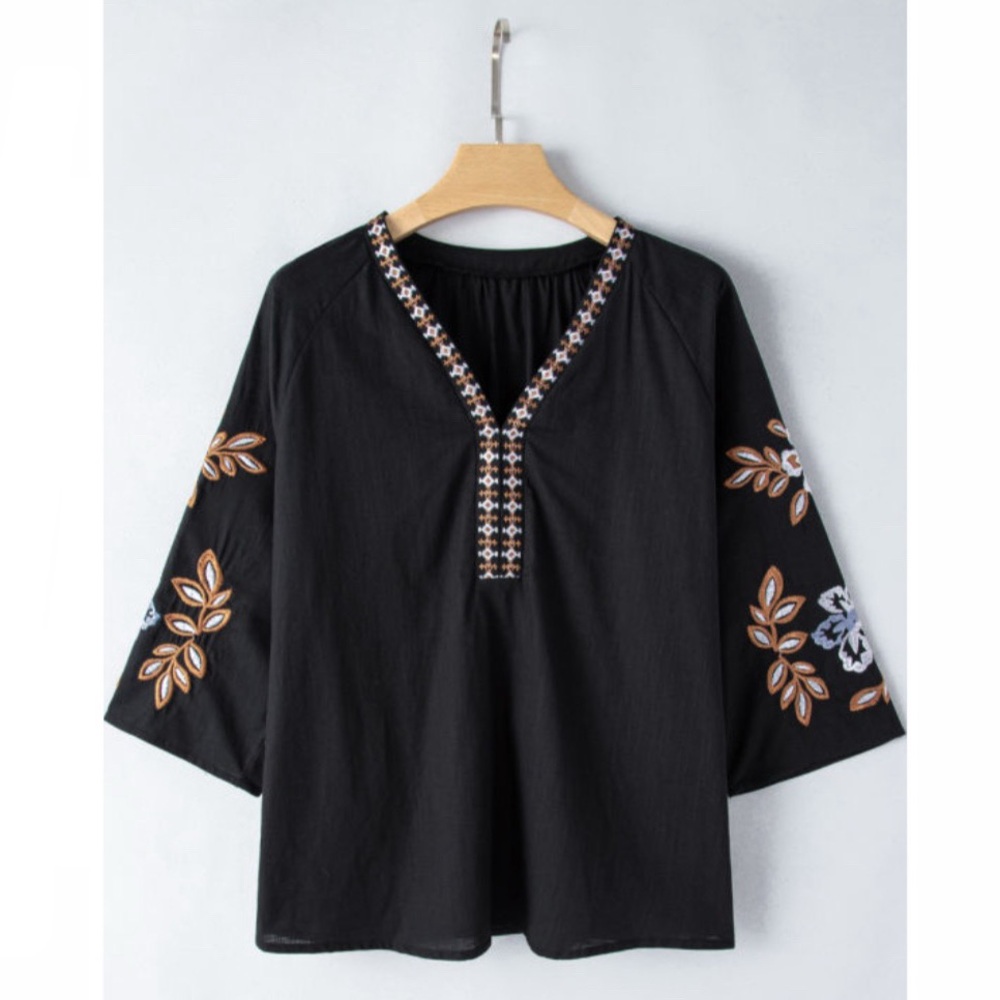 ❗️LAST ONE❗️Black Boho Floral Embroidered V Neck Blouse - Picture 5 of 11